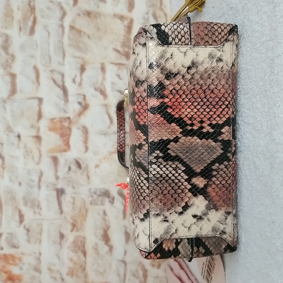 New Sophia Webster Hola Mini Snake-Print Top-Handle Tote Bag - Picture 8 of 13